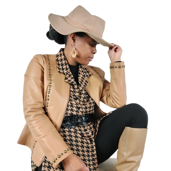 ASN Harper Floppy Hat in Oatmeal Color - Picture 2 of 14